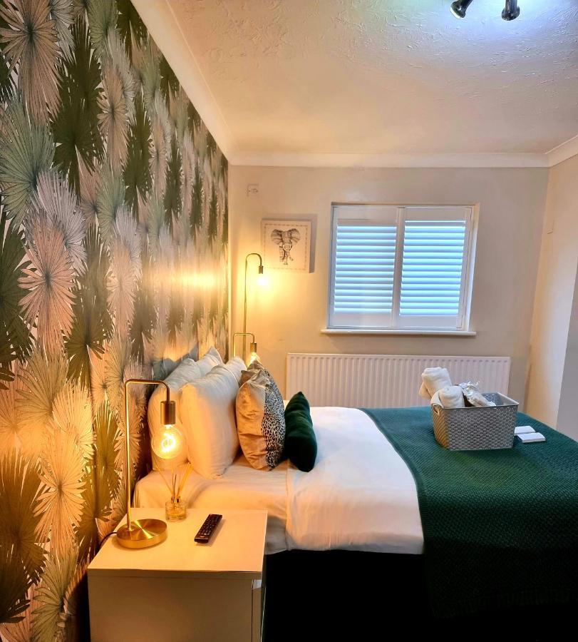 The Ashleigh - Dog Friendly Bed & Breakfast Bournemouth Exterior photo