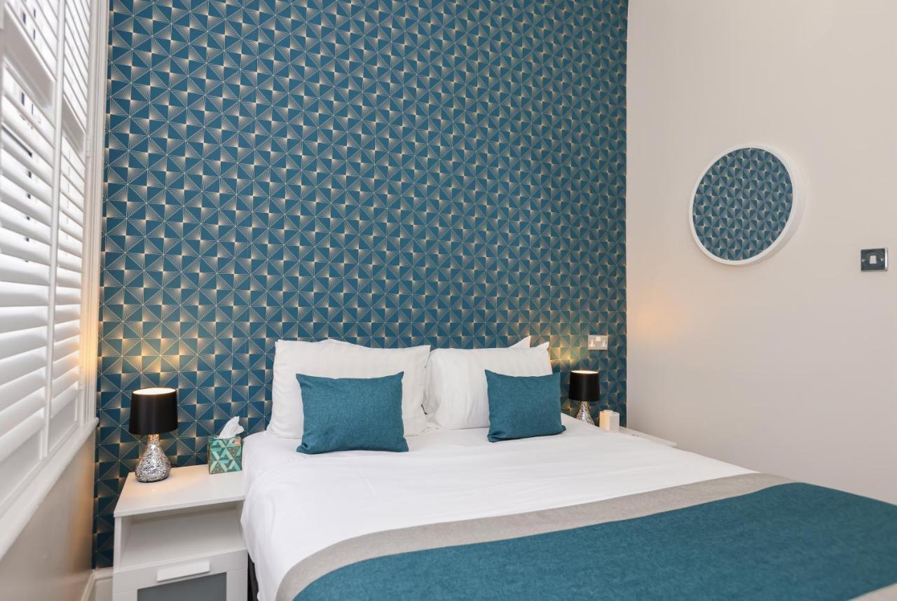 The Ashleigh - Dog Friendly Bed & Breakfast Bournemouth Exterior photo
